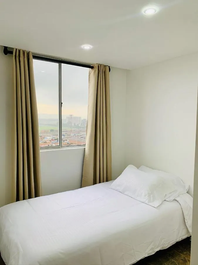 Apartment Alquiler Apartamento En Bogota Cerca Al Aeropuerto-Colibri Dorado-By-Wonderlust Colombia